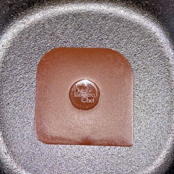 Pampered Chef 5.5" Cast Iron Skillet Set USA 100250 2020 - Picture 6 of 7